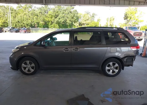 2012 Toyota Sienna Le V6 8 Passenger из США, поврежденный, VIN 5TDKK3DC6CS193748